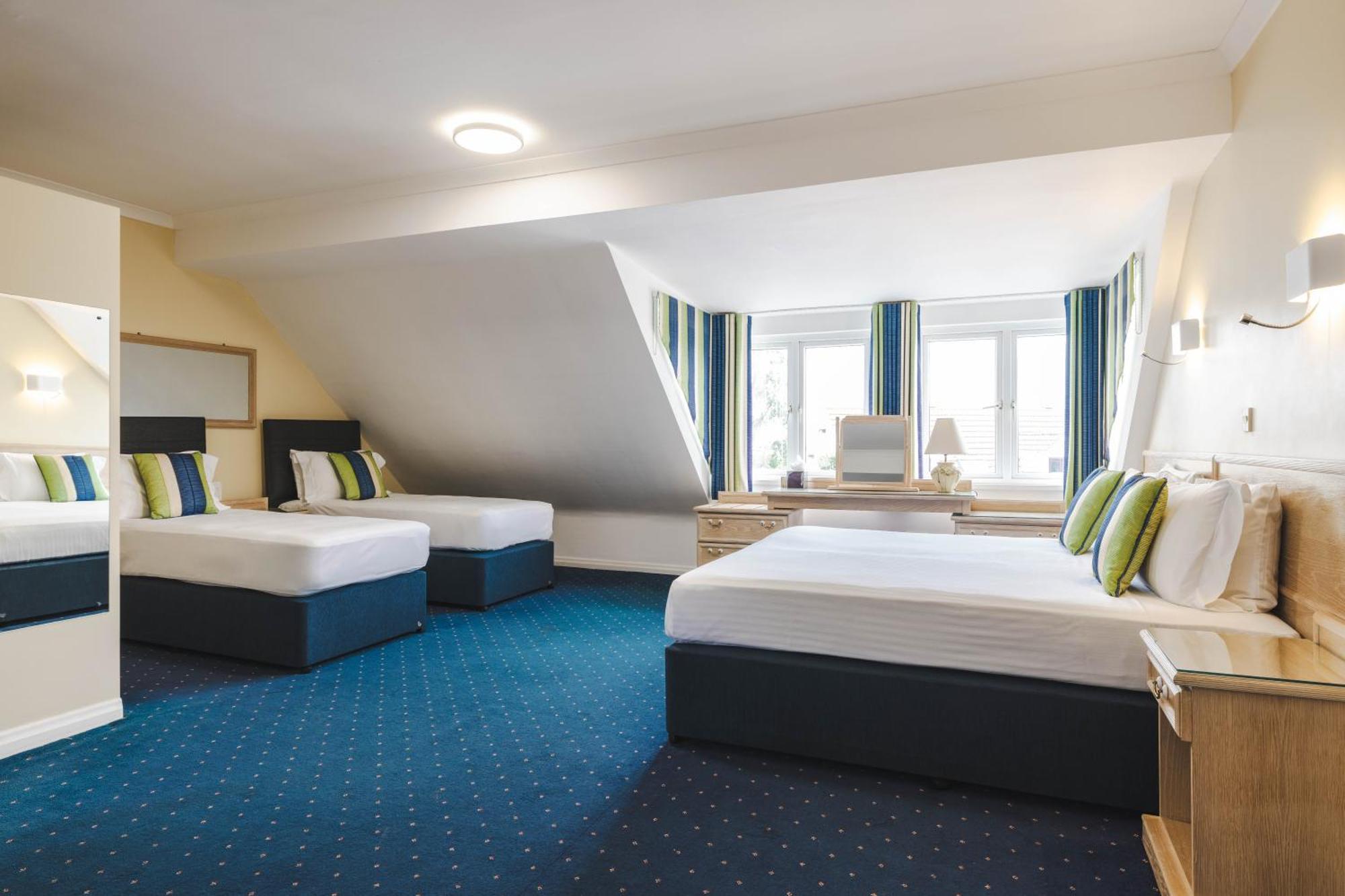 Beausite Hotel Grouville Esterno foto
